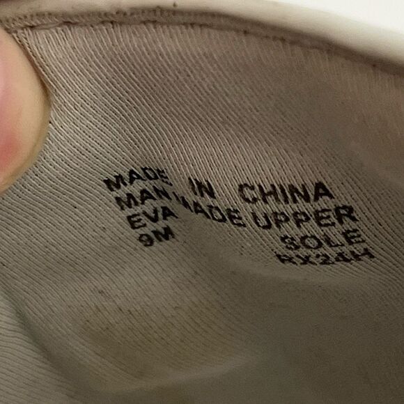 Michael Kors Women's Silver Metallic MK Logo Embossed Slip On Sandals Size 9 - Picture 11 of 11